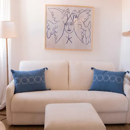 Cozy Studio- Mezzanine 2p- Port St-tropez * סן טרופז